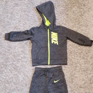 Toddler Nike sweatsuit